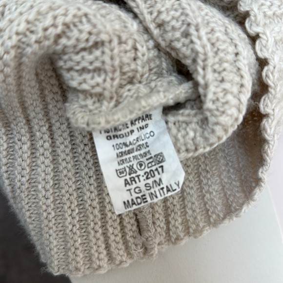 Pistache - Knit Sweater - Picture 5 of 6